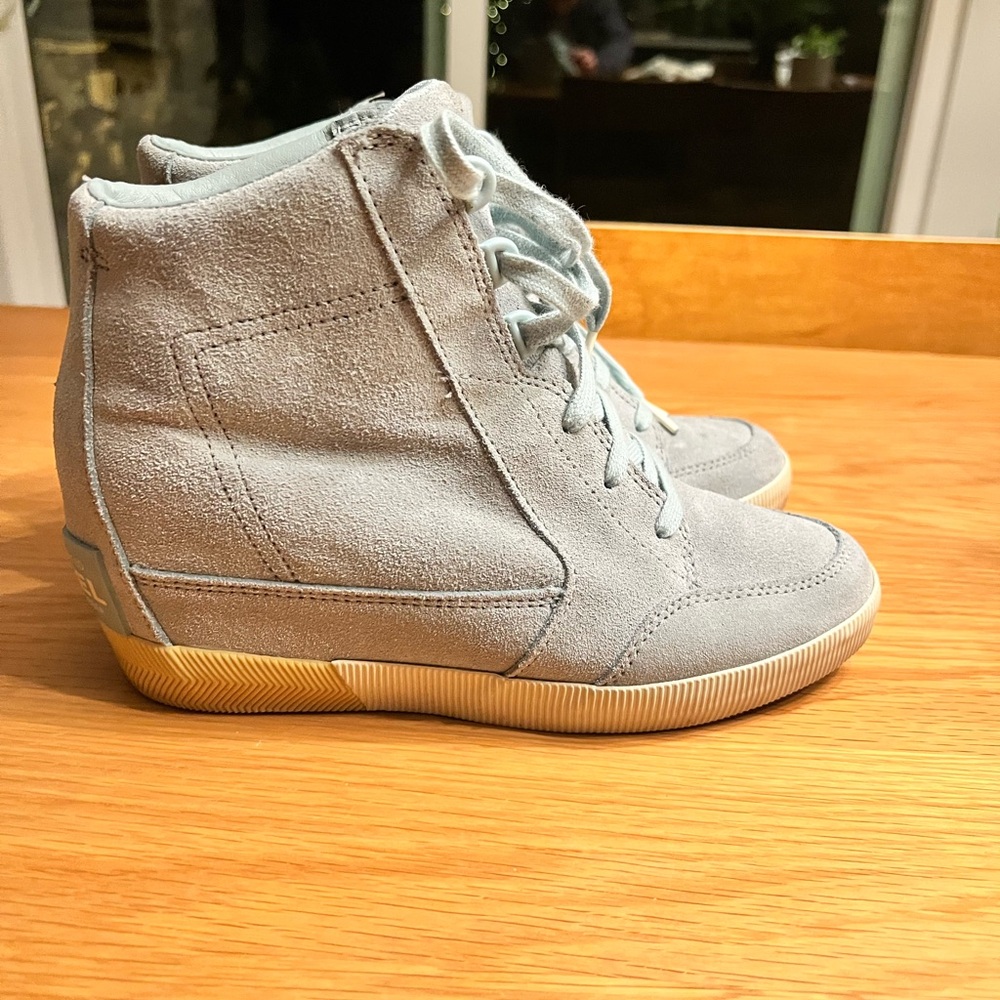 Sorel Women's Ankle Boots in Light Gray